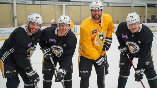 Ben Roethlisberger, power forward? taken in Cranberry, Pa. (Penguins)